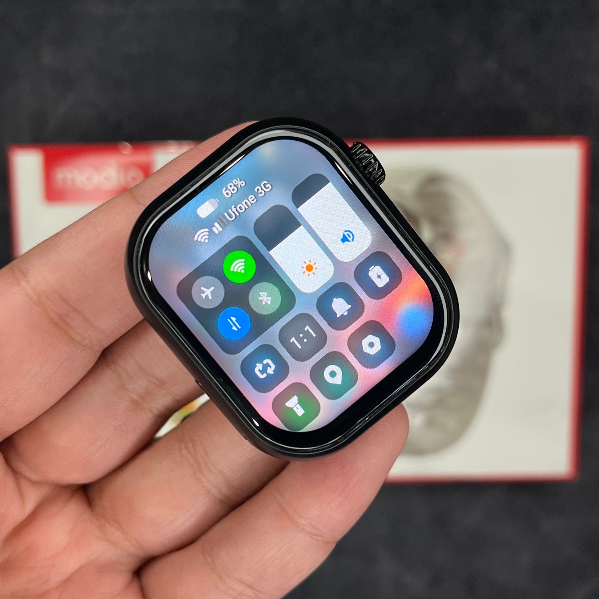 ST12 Android smartwatch front display HD screen Pakistan