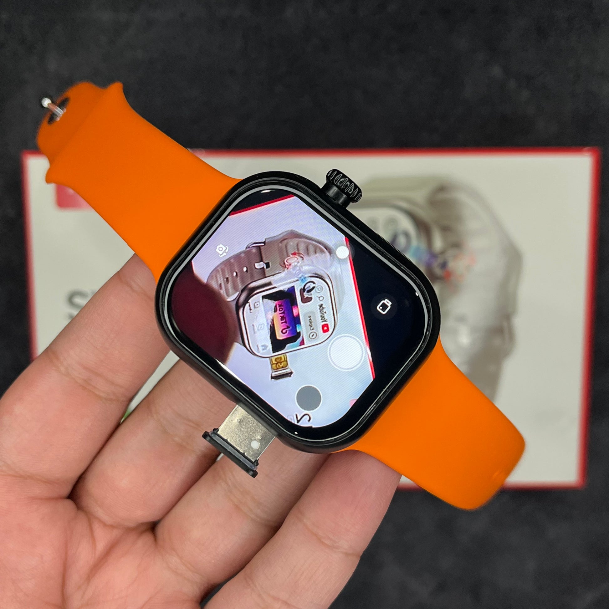 ST12 smartwatch rotating camera 4G SIM Android watch Pakistan