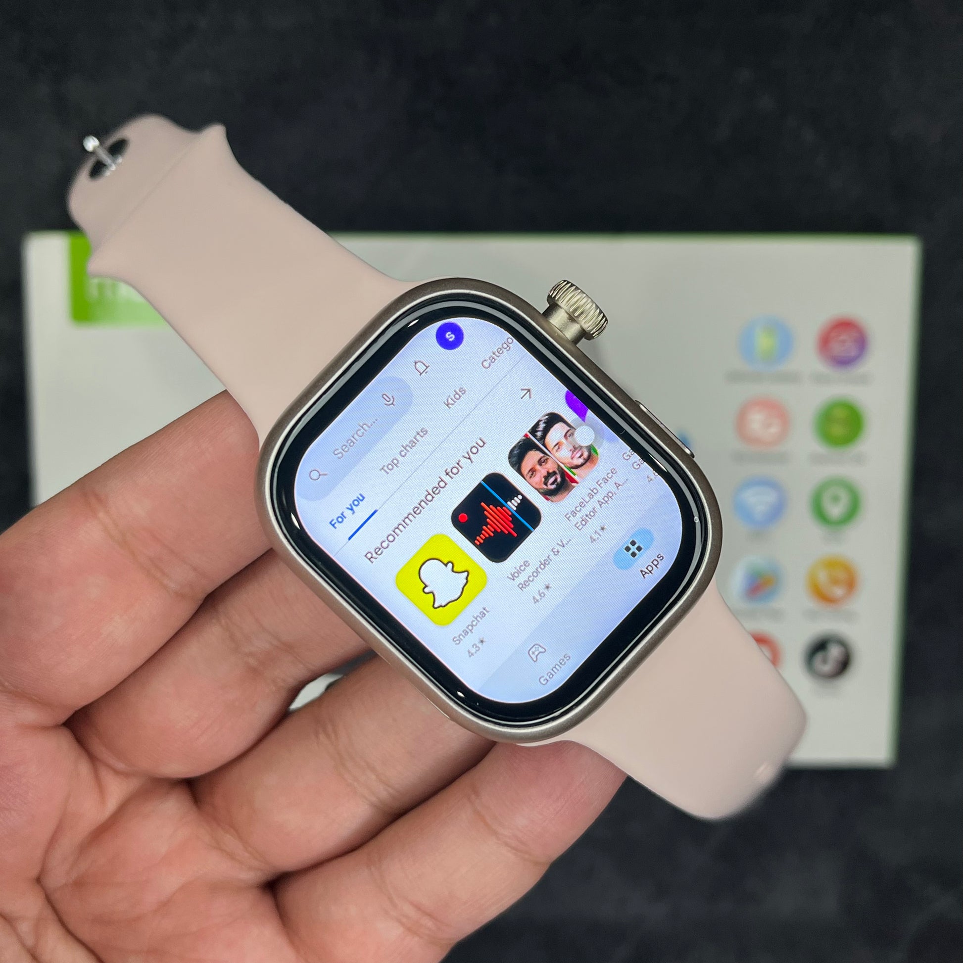 ST15 Android smartwatch apps WhatsApp YouTube TikTok Pakistan